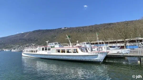 Schiffe im Bieler Hafen